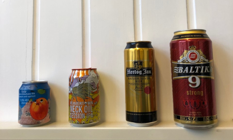 Dag van het bierblikje